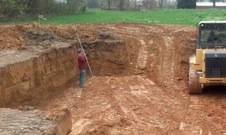 Выкопать котлован под фундамент в Люберцах - от 2574 руб. | ИП Садыков В. Р.